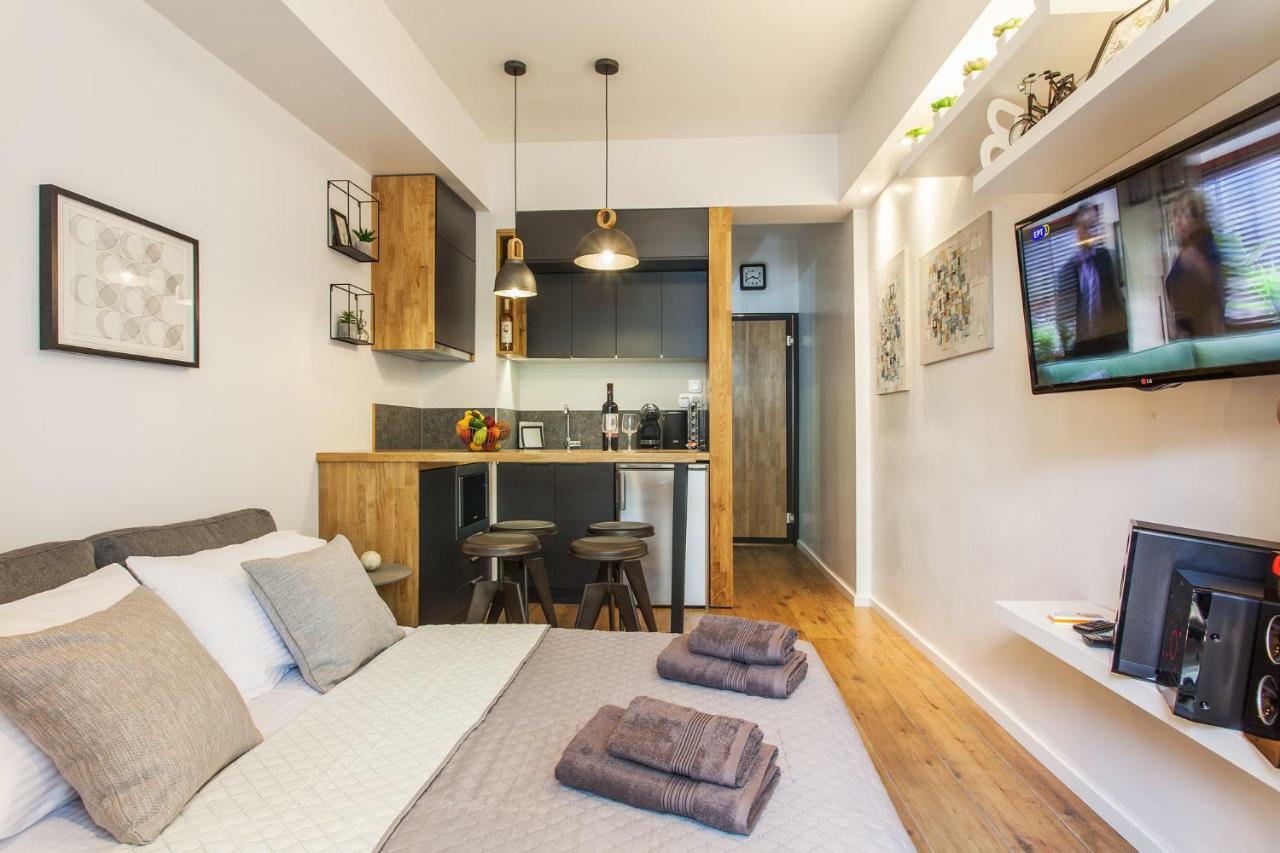 Lazaristes Compact Living Tessalónica Exterior foto